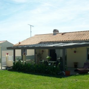 Installation Auvent sur terrasse en Vendée