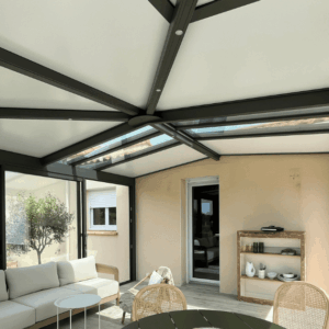 ambiance-verandas-aizenay-saint-gilles-croix-de-vie-saint-hilaire-de-riez-bretignolles-sur-mer-brem-sur-mer-les-sables-dolonne-les-achards-auvent-pergola-a-toile_verandas.jpg